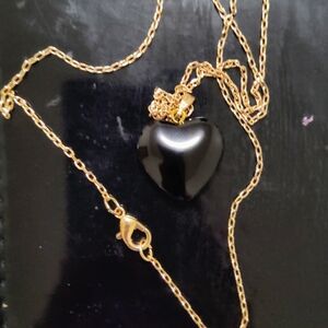 Elegant Black Heart Pendant Necklace